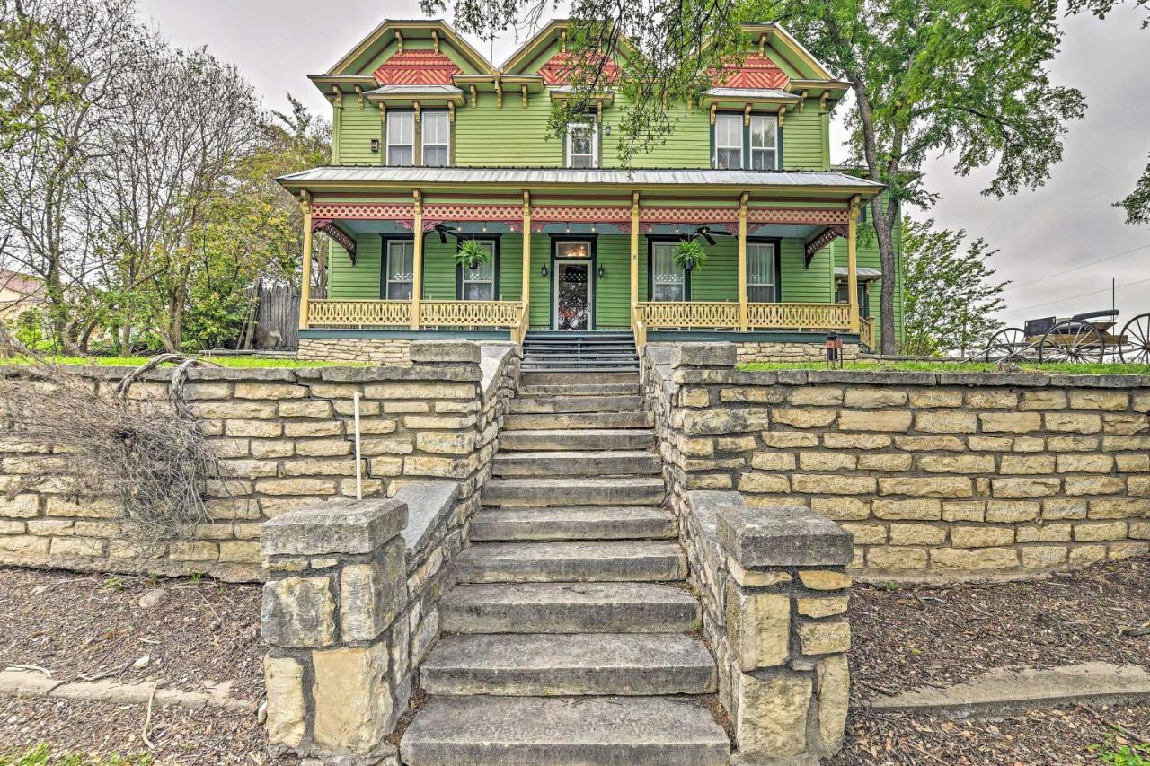 The Lilly House Historic Glen Rose Home With Porch! Eksteriør billede