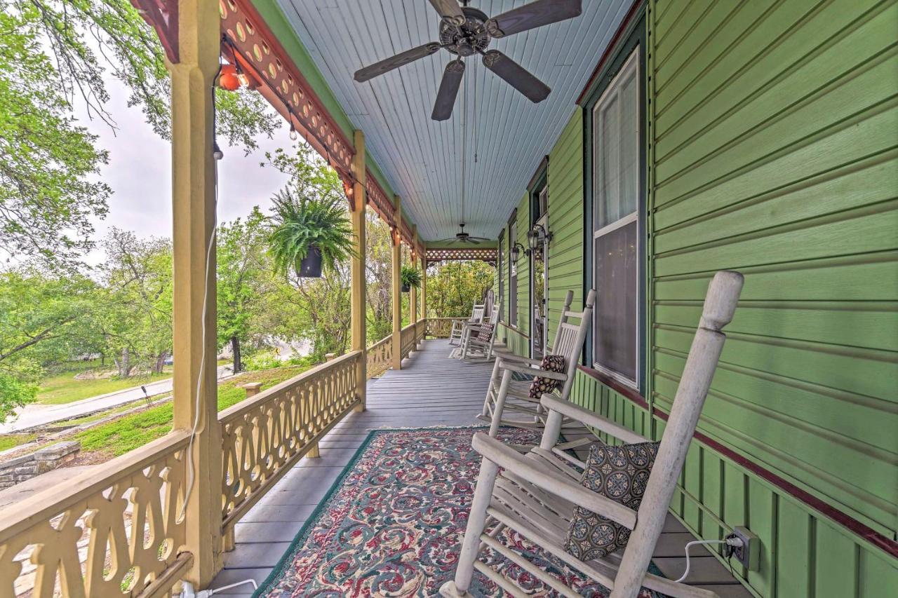 The Lilly House Historic Glen Rose Home With Porch! Eksteriør billede